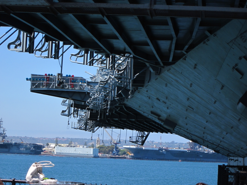 Illustration for article titled USS Midway